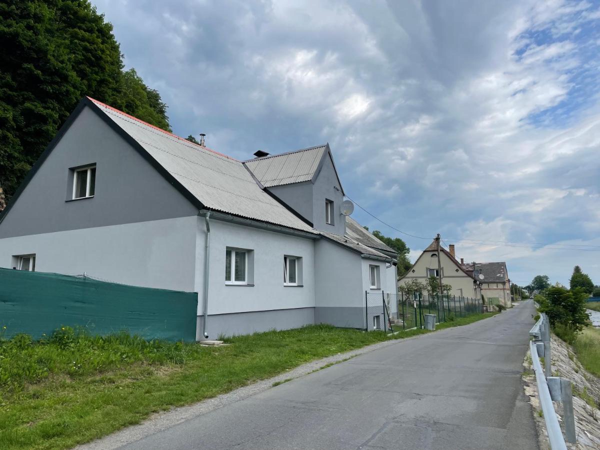 Apartmany Pod Chlumem Jeseník エクステリア 写真